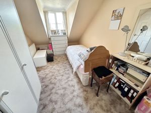 Bedroom- click for photo gallery